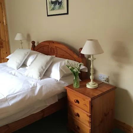 Buckfield Bed & Breakfast *