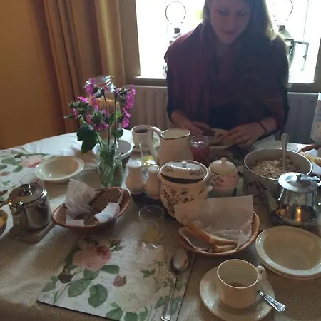 Buckfield Bed & Breakfast