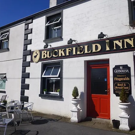 Buckfield Bed & Breakfast *