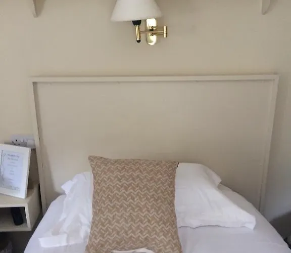 Bed & Breakfast Buckfield